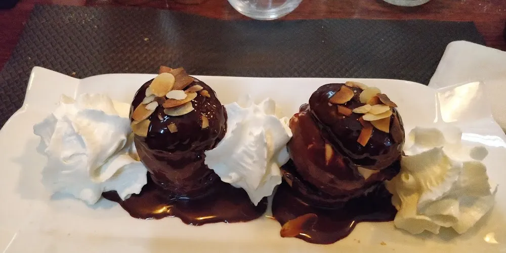 Profiteroles Maison